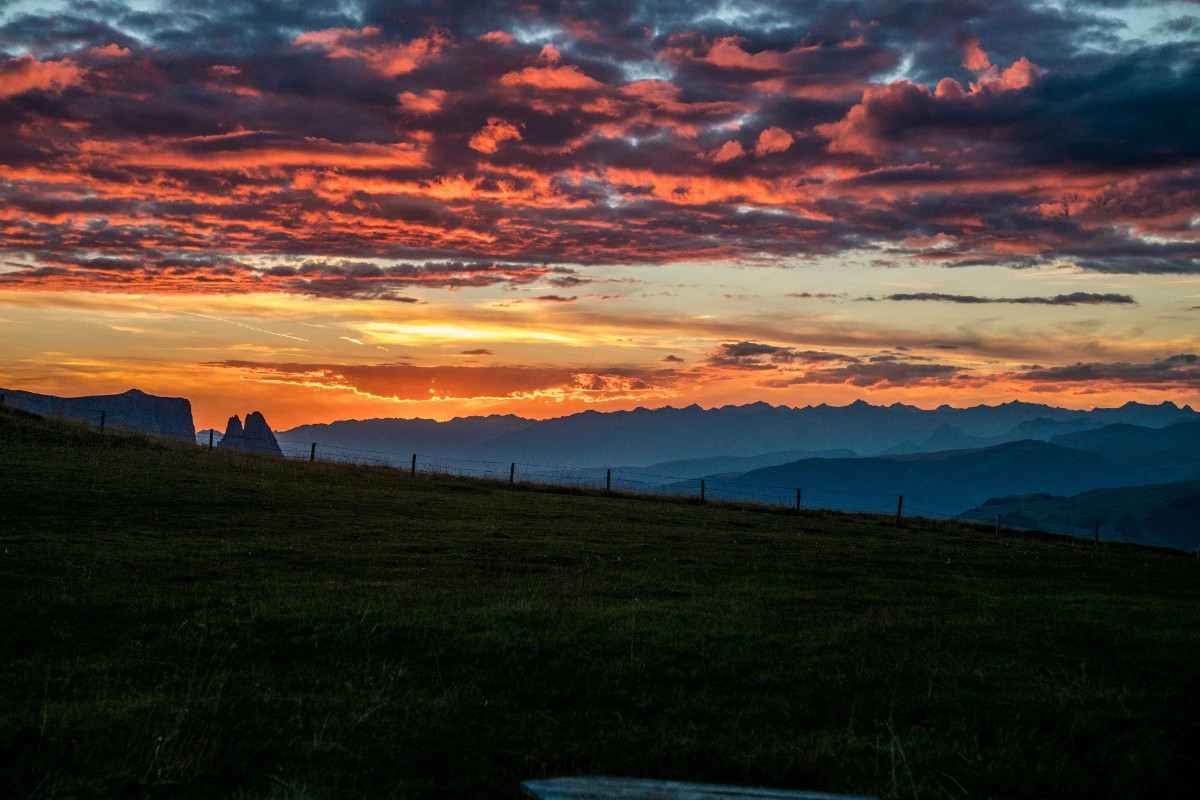 sunset-in-nature a vibrant sunset in nature
